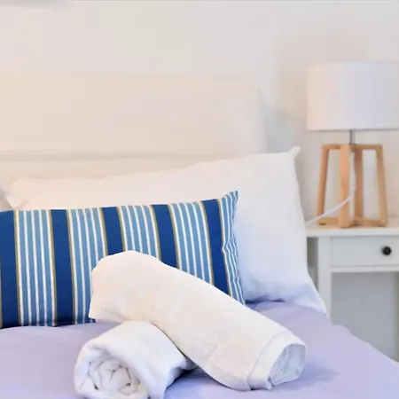 Pantaiahomes - My Little Garden - Piscine - Vue Panoramique Bed & Breakfast